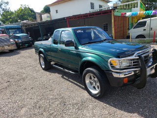 1999 Toyota Tacoma 4x4 automatic for sale in St. Elizabeth, Jamaica