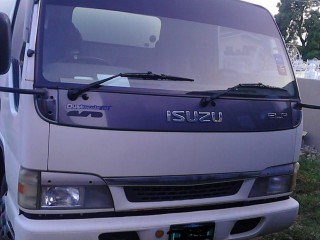 2003 Isuzu Elf for sale in Kingston / St. Andrew, Jamaica