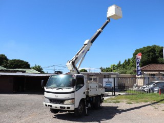 2006 Hino Dutro Bucket Truck