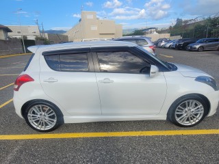 2013 Suzuki Swift Sport