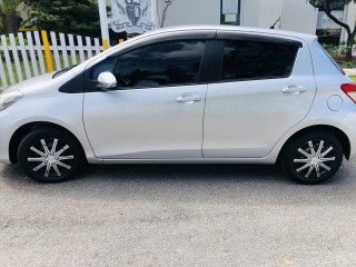 2013 Toyota Vitz