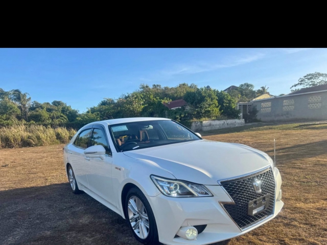 2015 Toyota Crown athlete for sale in St. Ann, Jamaica