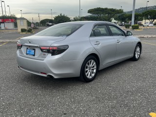 2017 Toyota Mark X