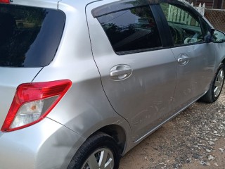 2012 Toyota Vitz