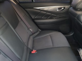 2014 Nissan Skyline 
$1,950,000