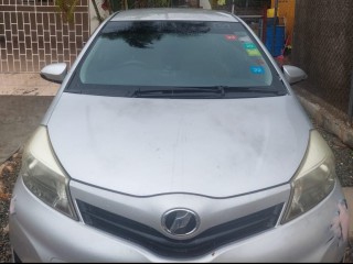 2012 Toyota Vitz