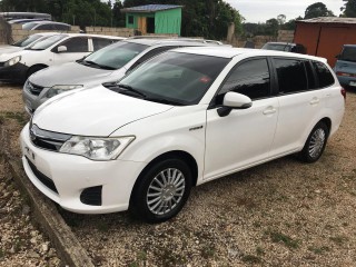 2015 Toyota Fielder