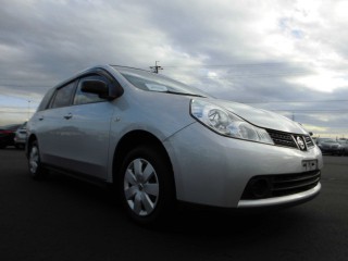 2013 Nissan WINGROAD  New Import AD for sale in Kingston / St. Andrew, Jamaica