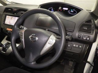 2016 Nissan Serena Hybrid for sale in Kingston / St. Andrew, Jamaica