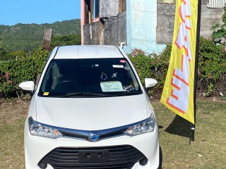 2017 Toyota Axio