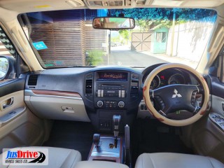 2007 Mitsubishi PAJERO