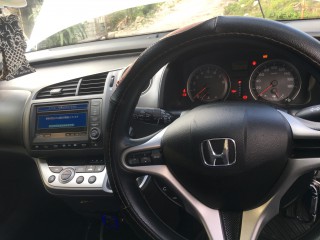 2012 Honda Stream