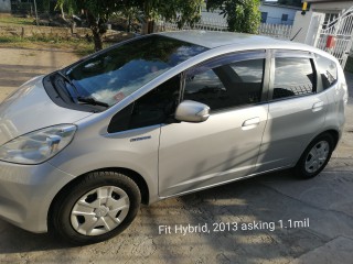 2013 Honda Fit Hybrid