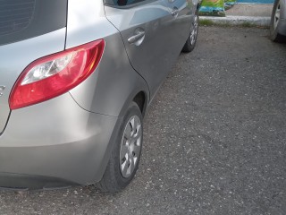 2014 Mazda Demio