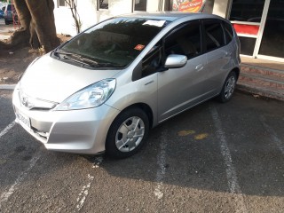 2013 Honda Fit hybrid for sale in Kingston / St. Andrew, Jamaica