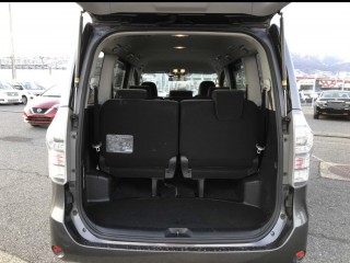 2013 Toyota Voxy for sale in St. Mary, Jamaica