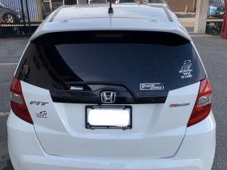 2013 Honda Fit for sale in Kingston / St. Andrew, Jamaica