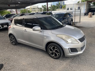 2014 Suzuki SWIFT