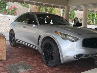 2010 Infiniti FX 35