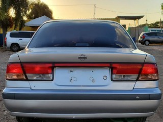 2001 Nissan Sunny B15