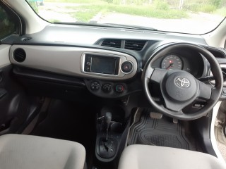 2012 Toyota Vitz