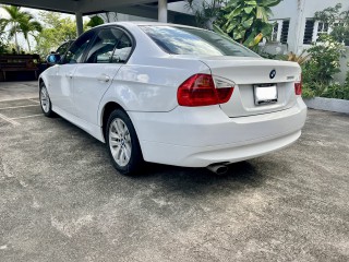 2008 BMW 320i