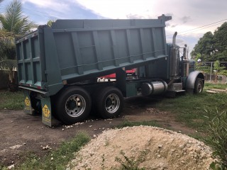 1994 Freightliner Peterbilt 379