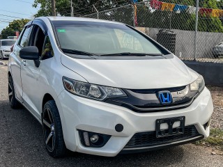 2015 Honda Fit RS
$1,150,000