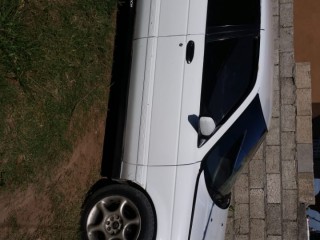 1990 Nissan Sunny b13 for sale in Clarendon, Jamaica