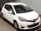 2011 Toyota Vitz for sale in Outside Jamaica, Jamaica