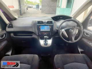 2013 Nissan Serena