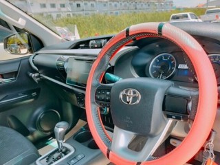 2020 Toyota TOYOTA HILUX