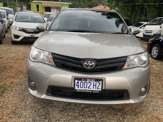 2013 Toyota COROLLA AXIO