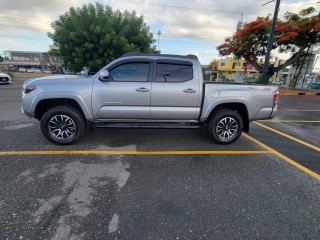 2021 Toyota Tacoma for sale in Kingston / St. Andrew, Jamaica