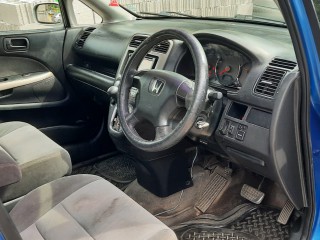 2003 Honda Stream