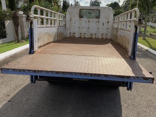 2010 Isuzu ELF for sale in Manchester, Jamaica