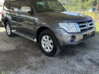 2012 Mitsubishi Pajero