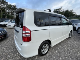 2011 Toyota Noah Si for sale in Manchester, Jamaica