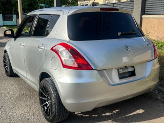 2015 Suzuki swift
$990,000