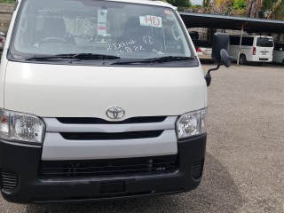 2016 Toyota Hiace