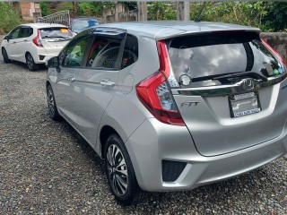 2017 Honda Fit hybrid