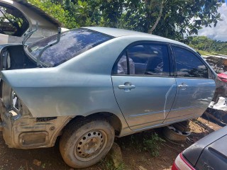 2005 Toyota corolla