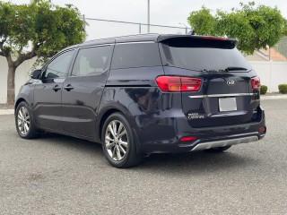 2019 Kia Grand Canival 
$3,600,000