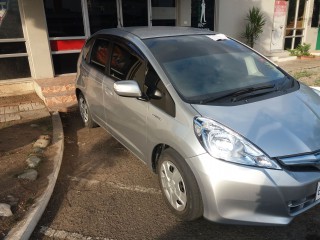 2013 Honda Fit hybrid for sale in Kingston / St. Andrew, Jamaica