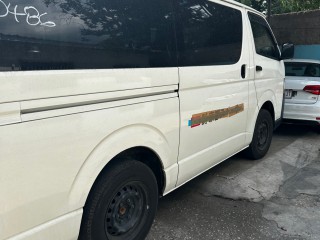 2017 Toyota Hiace for sale in Kingston / St. Andrew, Jamaica