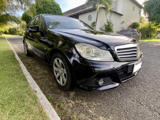 2012 Mercedes Benz C200