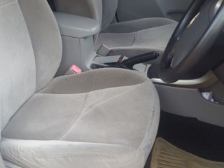 2011 Toyota Corolla  xli for sale in Manchester, Jamaica