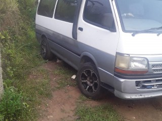 2000 Toyota Hiace for sale in Kingston / St. Andrew, Jamaica
