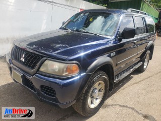 2003 Mitsubishi montero sports