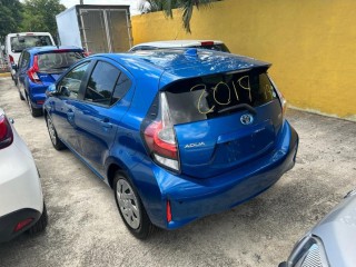 2019 Toyota AQUA for sale in Kingston / St. Andrew, Jamaica